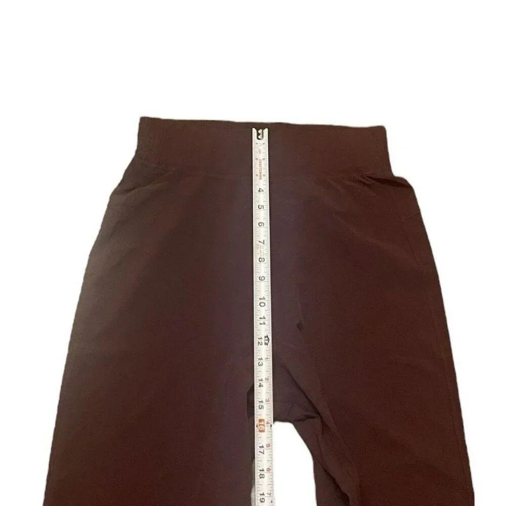 NEW Halara High Waisted Elastic Waistband Hiking Joggers Size M‎ Berry Red NWT